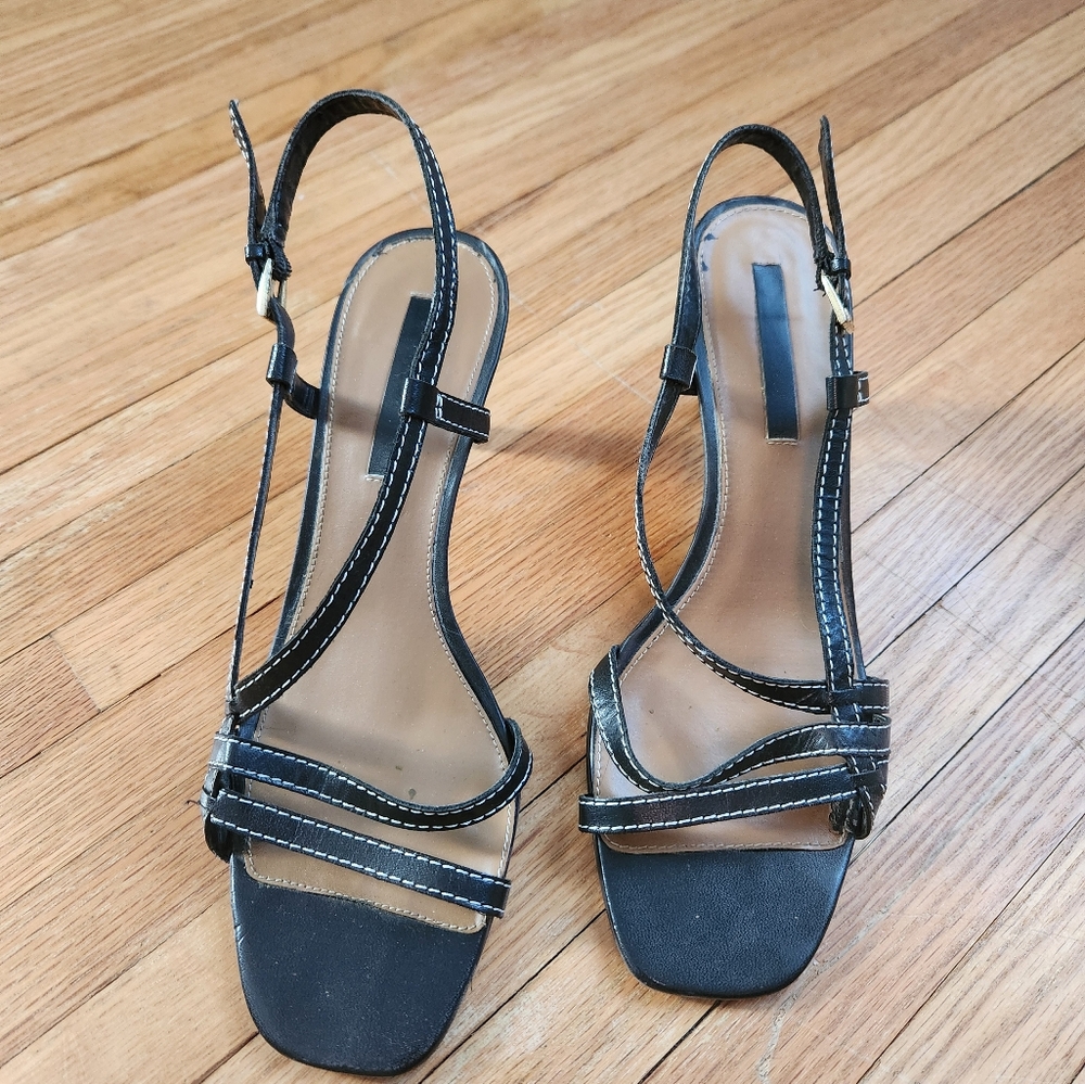Vintage Bandolino coach inspired dress sandals - Picture 4 of 7